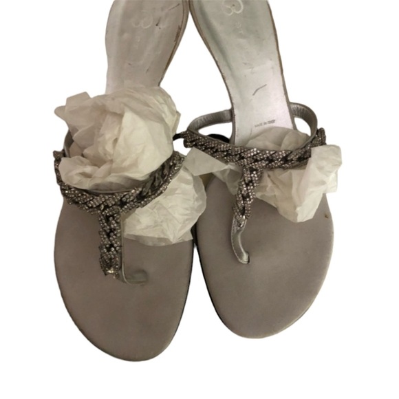 St. John size 10 silver rhinestone kitten heel w/ silver wore 1-2x - Picture 1 of 11